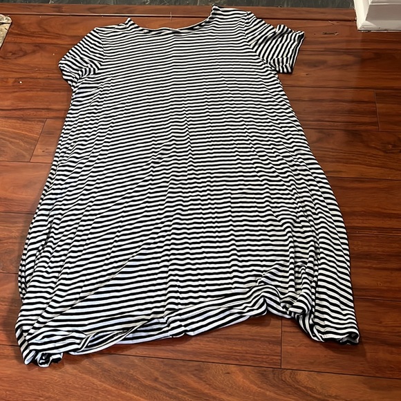 Dress bundle! - Picture 5 of 9